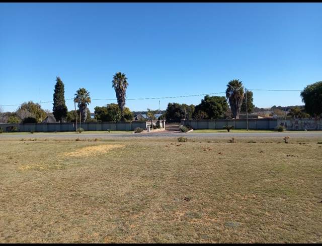LAND FOR SALE IN VAAL MARINA